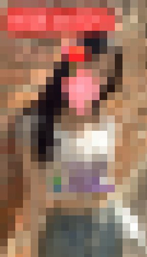 她的身材高挑豐滿，舉手投足間充滿了成熟的誘惑力，每一個眼神都_北部茶訊/樓鳳