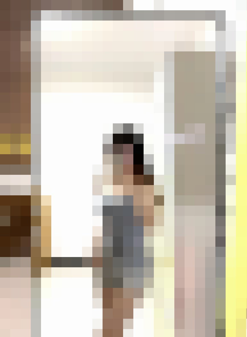 ]顔顔的賴：3215587 我的頑皮粉紅鮑在等你哦