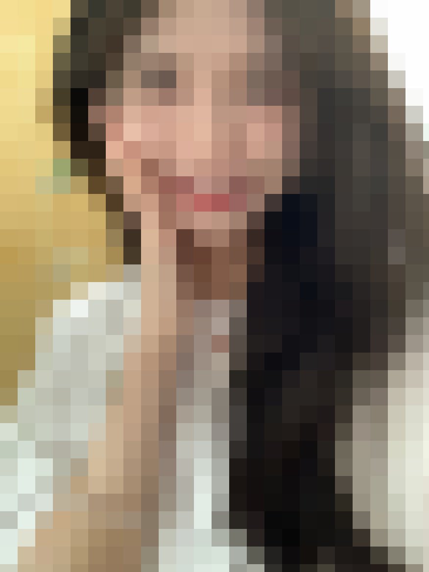 粉嫩乳頭磨人小妖精 粉嫩多汁 穴緊  第一次是自己破的_北部茶訊/樓鳳