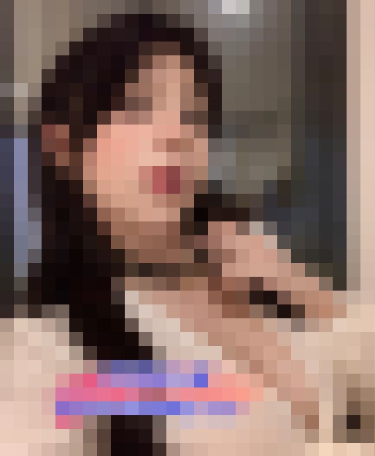 踢居T087449氣質呆萌大奶妹 身材豐滿有點小肉不油膩