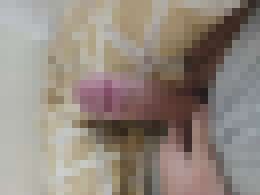 有沒有姐姐幫我處理這根hard cock_有沒有姐姐幫我處理這根hard cock_1